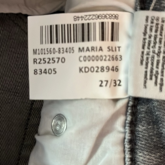 Ladies Mavi Jeans - Picture 9 of 9